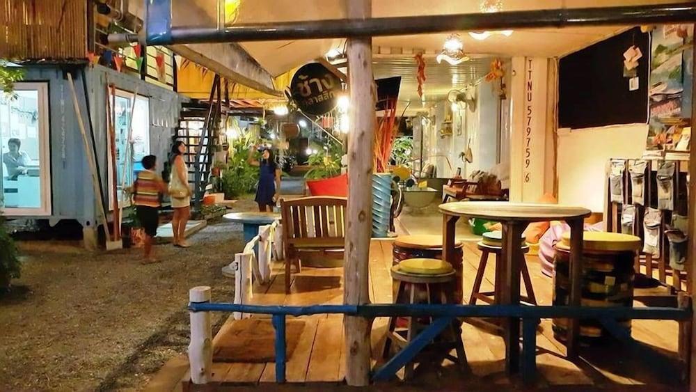 Hostel Think & Retro Cafe Lipa Noi Samui Exteriér fotografie