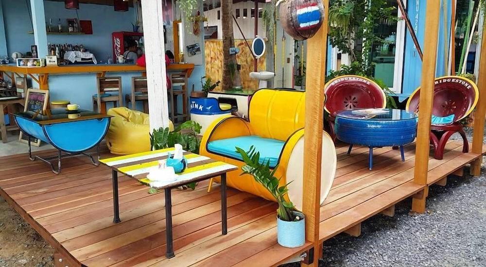 Hostel Think & Retro Cafe Lipa Noi Samui Exteriér fotografie