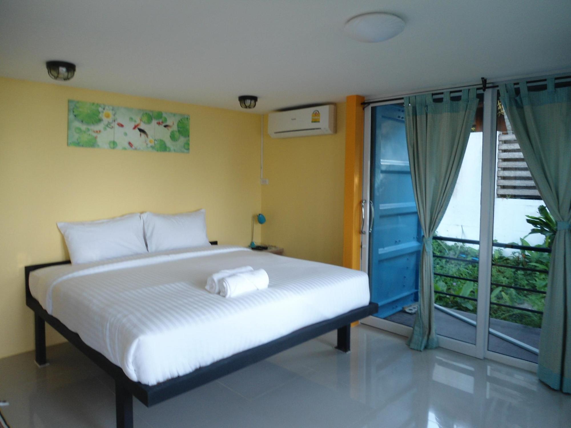 Hostel Think & Retro Cafe Lipa Noi Samui Exteriér fotografie