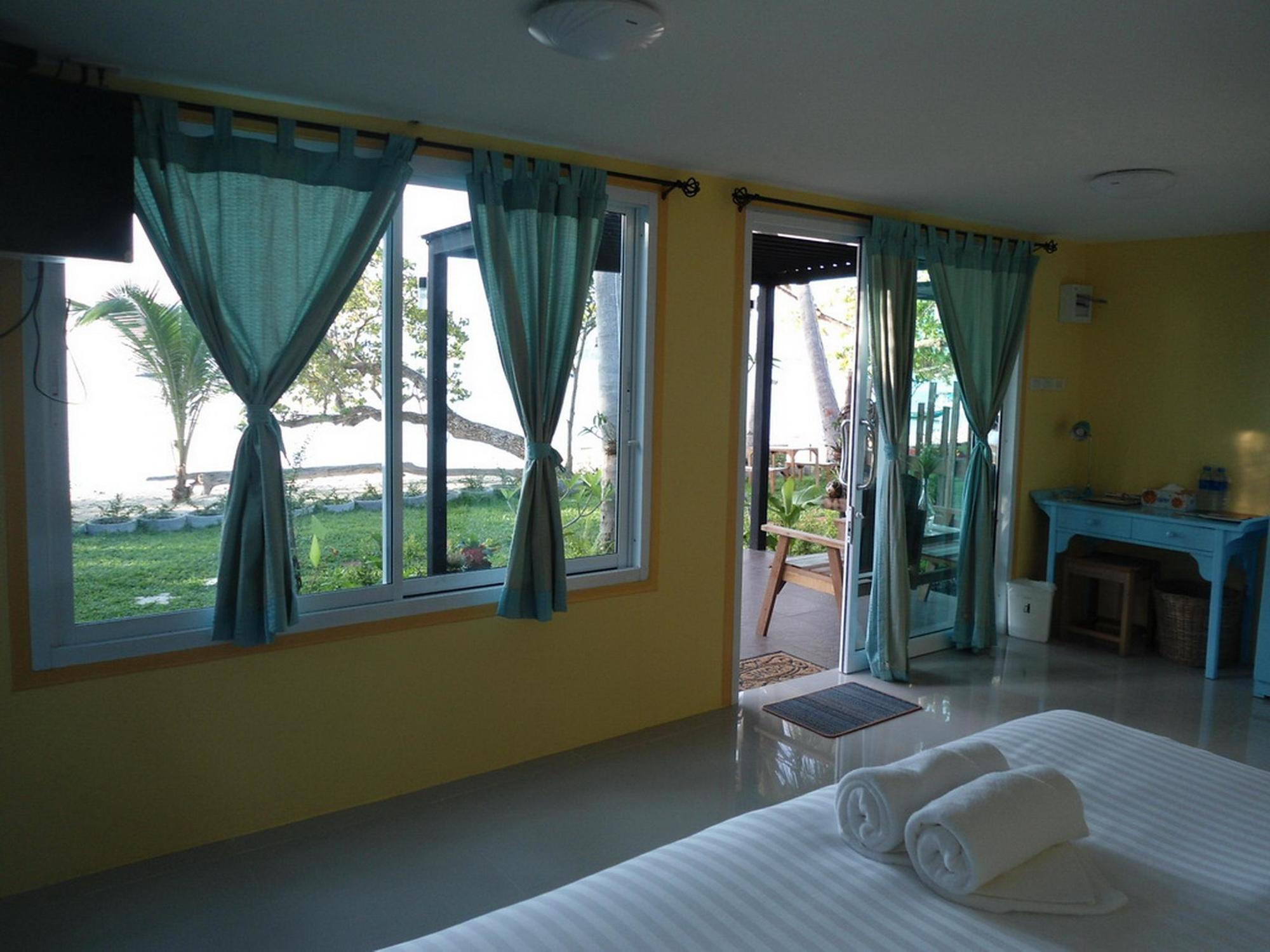 Hostel Think & Retro Cafe Lipa Noi Samui Exteriér fotografie